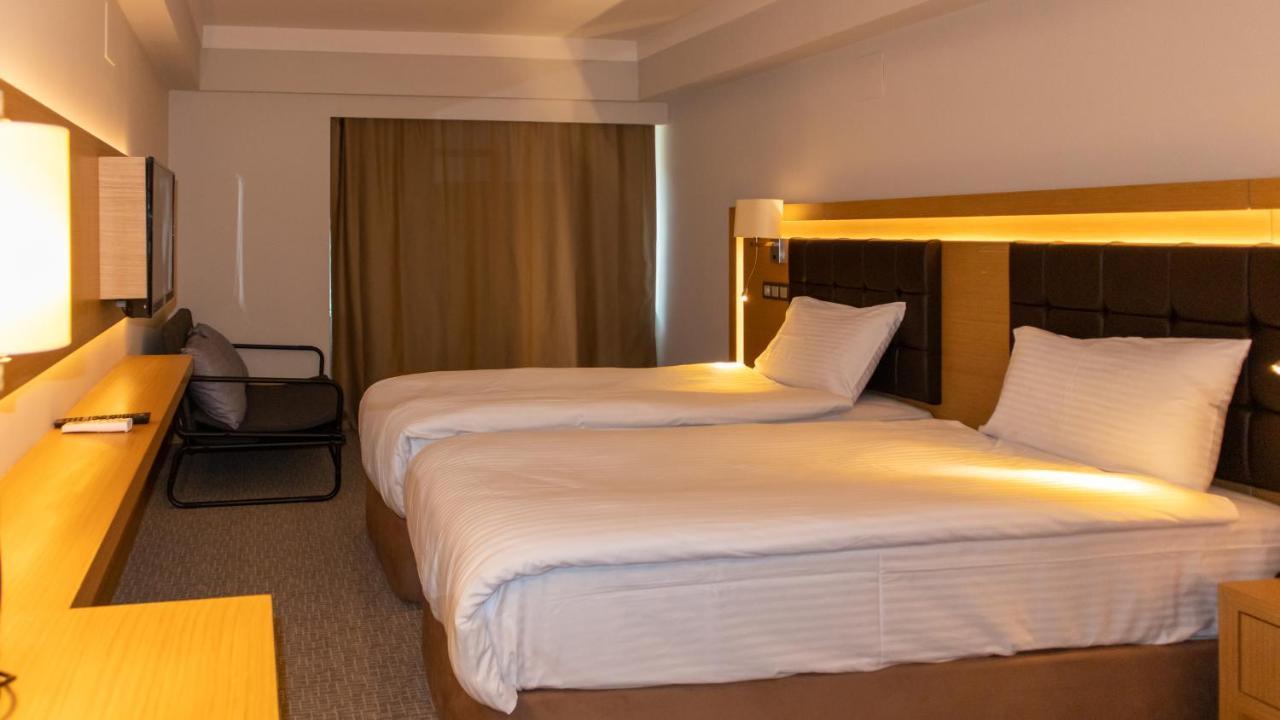 Lotuspark Hotel Προύσα Εξωτερικό φωτογραφία